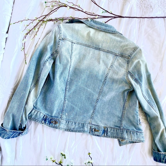 Light Wash Denim Jacket - Picture 3 of 3